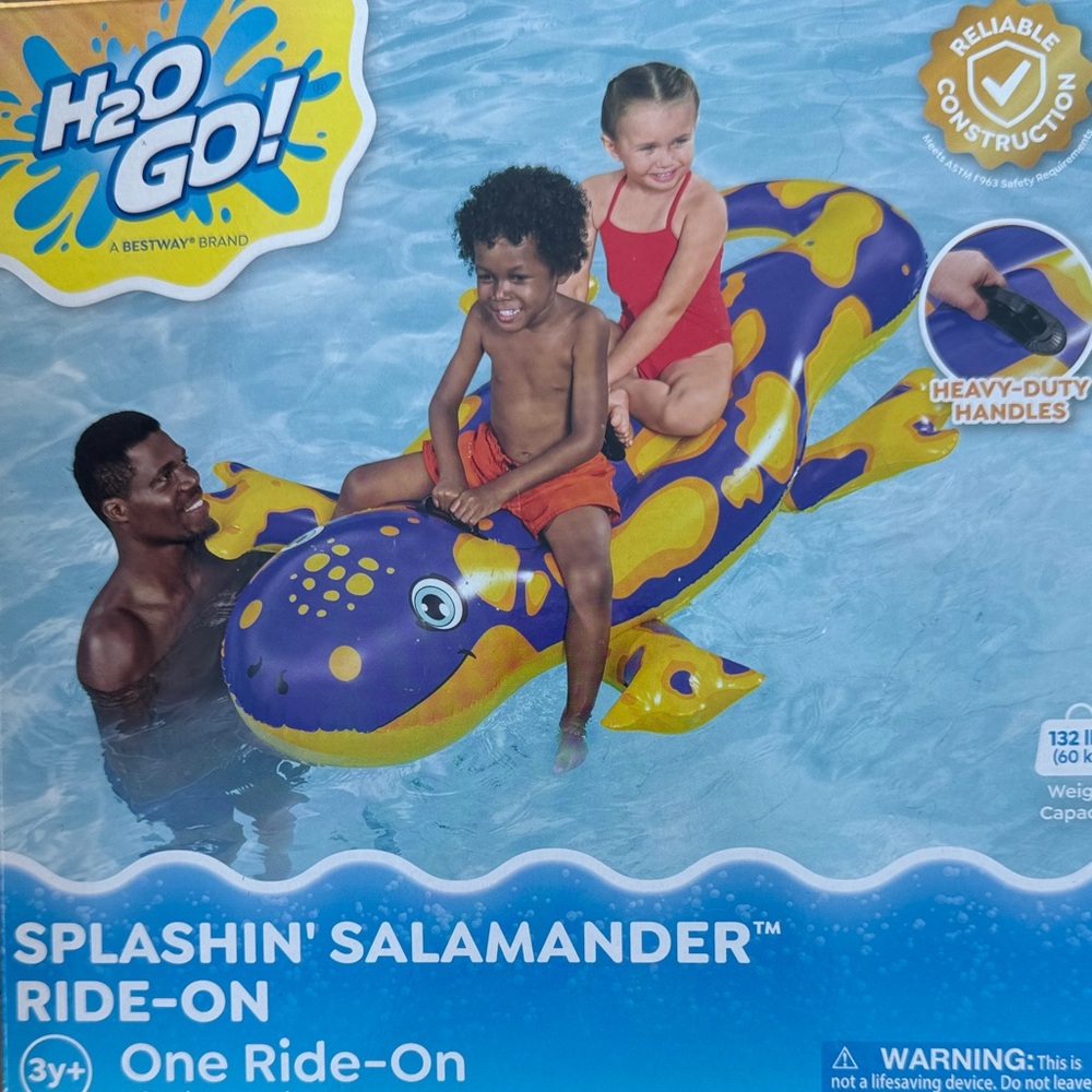 Splash and salamander right on